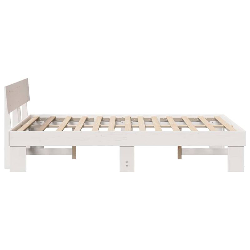 Casa si Gradina - Mobilier - Paturi si accesorii - Paturi - Cadru de pat cu headboard Alb 135 x 190 cm Lemn de brad solid - Infinity.ro