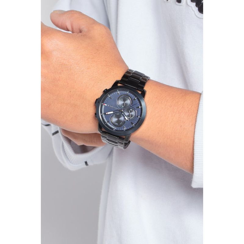 Fashion, accesorii si bijuterii - Barbati - Bijuterii barbati - Ceasuri barbati - Tommy Hilfiger Ceas pentru bărbați 1792049 Jameson, negru cu cadran albastru marin, mecanism Epson VX9NE Quartz - Infinity.ro