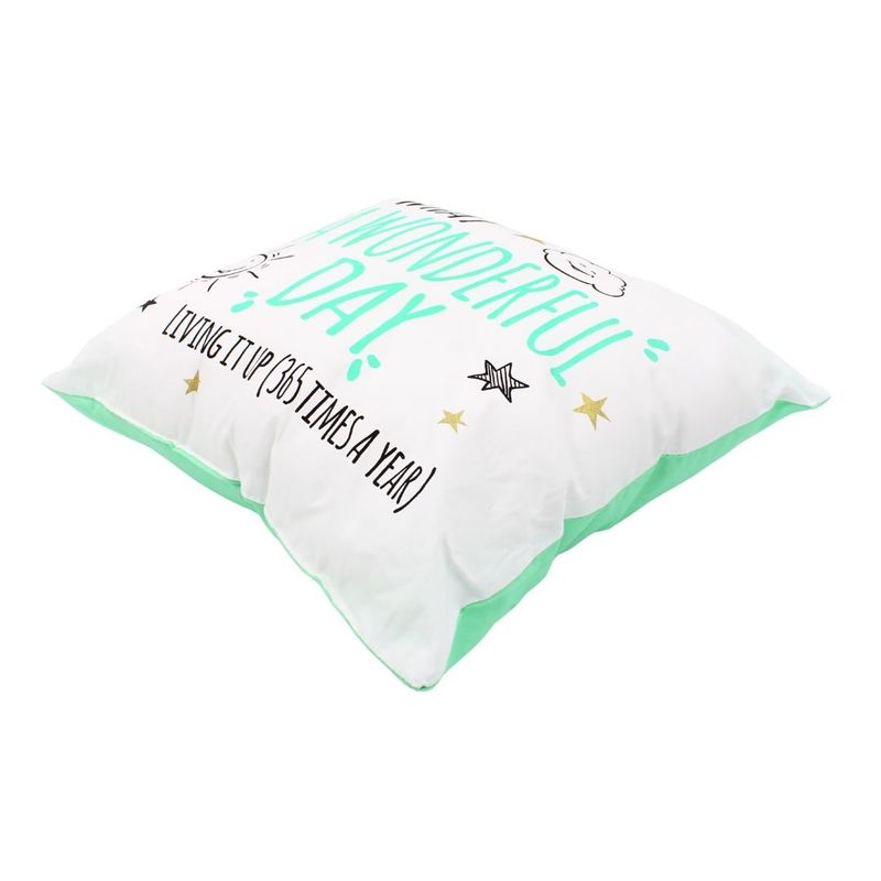 Casa si Gradina - Textile si covoare - Perne si pilote - Perne decorative - Perna decorativa Nekupto - "What a Wonderful Day", 30x30 cm, bumbac - Infinity.ro