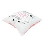 Casa si Gradina - Textile si covoare - Perne si pilote - Perne decorative - Perna decorativa Nekupto - "Absolutely Amazing Sister", 30x30 cm, bumbac - Infinity.ro