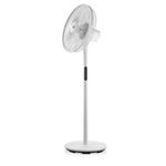 Electronice si Electrocasnice - Climatizare si sisteme de incalzire - Aparate racire aer - Ventilatoare - Ventilator cu picior ETA Breezo 460790000, design de lux, 60 W, 45 cm, 4 viteze, 5 palete, oscilatie, LED, telecomanda, - Infinity.ro