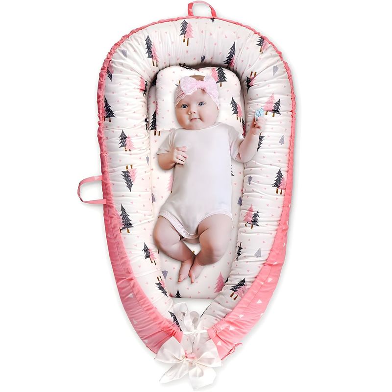 Casa si Gradina - Mobilier - Mobilier copii - Saltele patut copii - Cosulet Bebelusi pentru Dormit tip Baby Nest, Linomag®, cu Doua Fete, 0-24 Luni, 90x55cm, Husa Bumbac, Alb/Roz - Infinity.ro