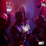 Casa si Gradina - Decoratiuni - Decoratiuni petrecere - Masti si costume carnaval - Manusi LED pentru adulti, Linomag®, 3 moduri de iluminare, Efect radiografie, Alb - Infinity.ro