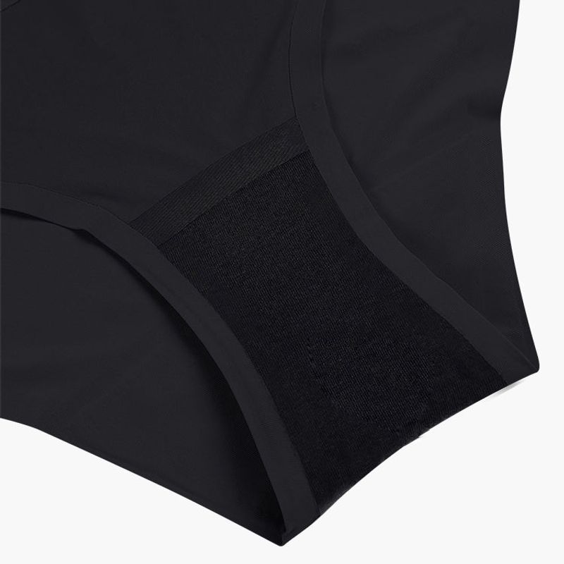 Fashion, accesorii si bijuterii - Femei - Lenjerie si pijamale femei - Lenjerie intima femei - Chiloti Menstruali Model Slip - Negru - L, Negru - Infinity.ro