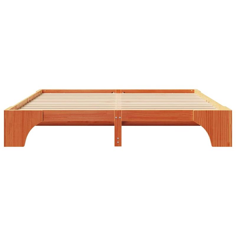 Casa si Gradina - Mobilier - Paturi si accesorii - Paturi - Cadru de pat maro cerat 200x200 cm din lemn masiv de pin - Infinity.ro