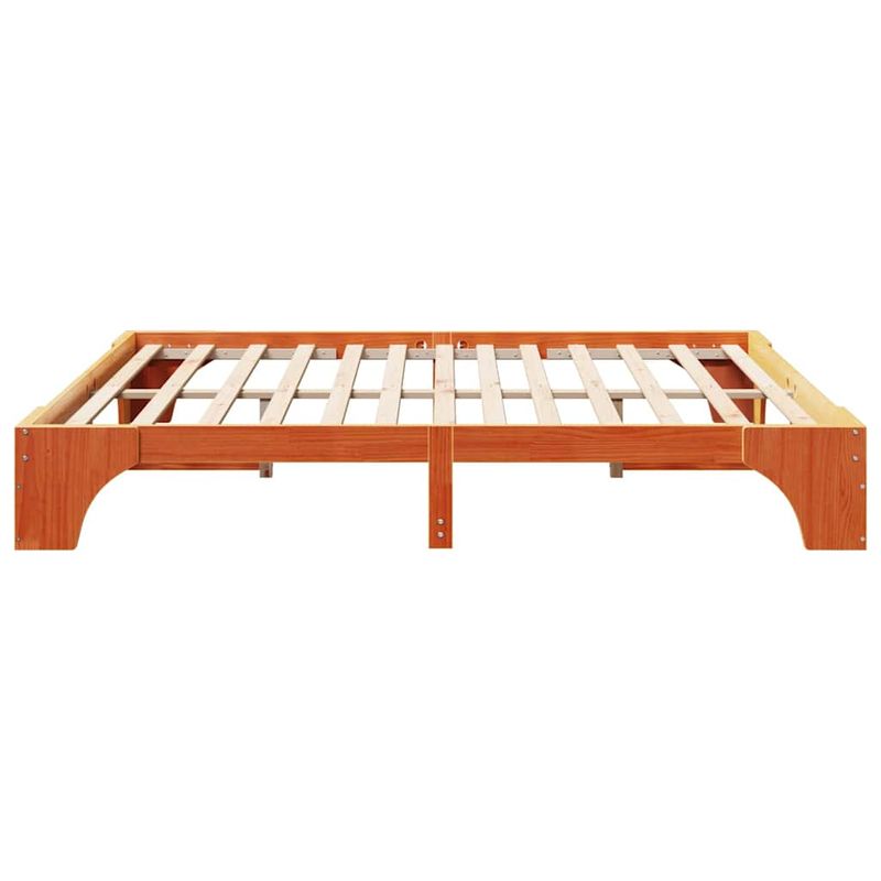 Casa si Gradina - Mobilier - Paturi si accesorii - Paturi - Cadru de pat maro cerat 200x200 cm din lemn masiv de pin - Infinity.ro