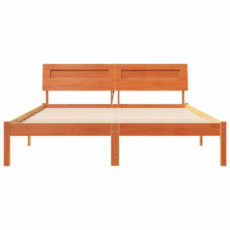 Casa si Gradina - Mobilier - Paturi si accesorii - Paturi - Cadru de pat Maro ceruit 150 x 200 cm Lemn de brad solid - Infinity.ro