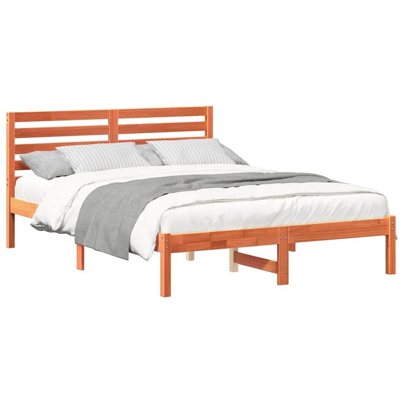 Casa si Gradina - Mobilier - Paturi si accesorii - Paturi - Cadru de pat Maro ceruit 140 x 190 cm Lemn de brad solid - Infinity.ro