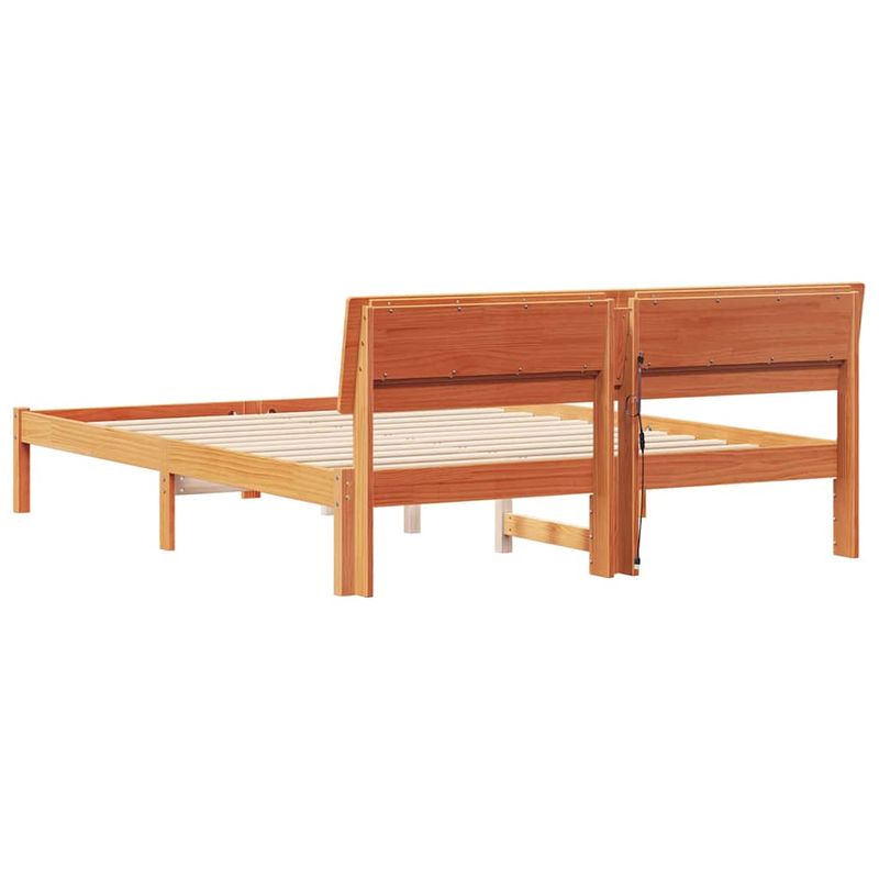 Casa si Gradina - Mobilier - Paturi si accesorii - Paturi - Cadru de pat Maro ceruit 160 x 200 cm Lemn de brad solid - Infinity.ro