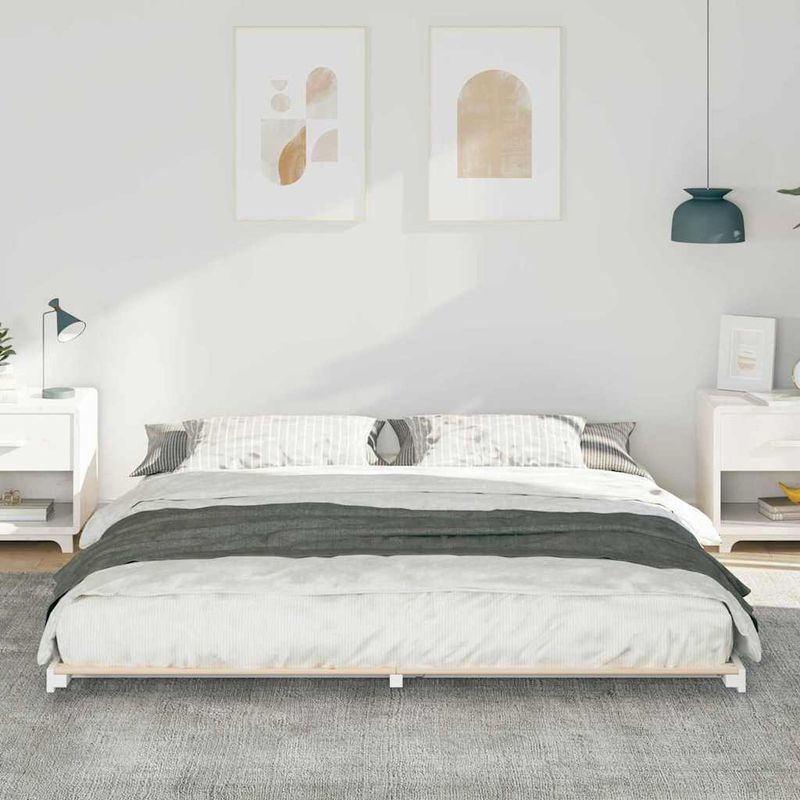 Casa si Gradina - Mobilier - Paturi si accesorii - Paturi - Cadru de pat de podea Alb 180 x 220 cm Lemn masiv de pin - Infinity.ro