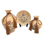 Casa si Gradina - Decoratiuni - Obiecte decorative - Vaze si boluri decorative - Set 2 vaze decorative si farfurie din ceramica, Flori, Crem, 446H-3 - Infinity.ro
