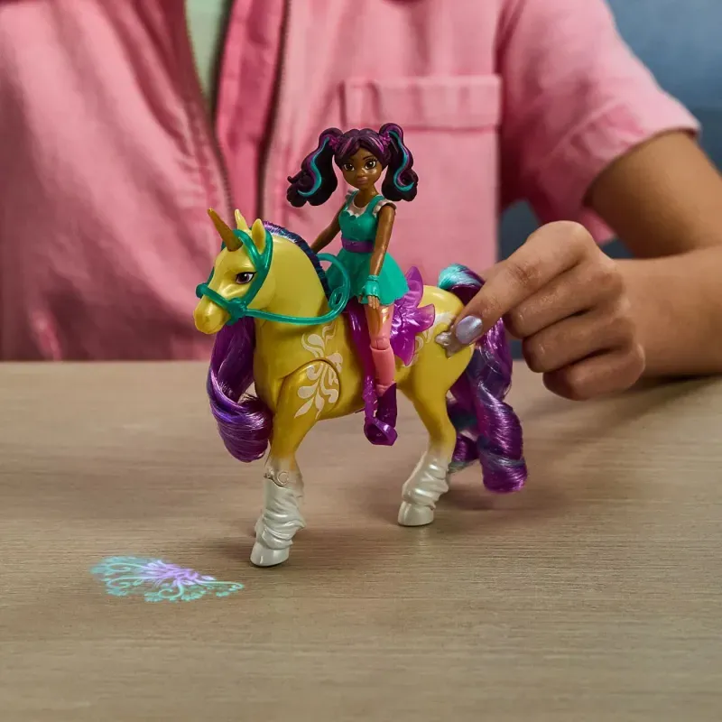 Jucarii, Copii si Bebe - Jucarii si jocuri - Papusi si accesorii - Papusi - Unicorn Academy Set Papusa Ava Si Unicornul Leaf Planta Magica - Infinity.ro