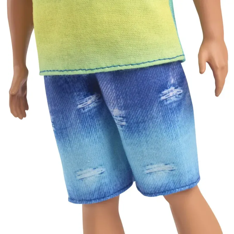 Jucarii, Copii si Bebe - Jucarii si jocuri - Papusi si accesorii - Papusi - Barbie Papusa Baiat Fashionistas Brunet Cu Maiou Ombre Si Pantaloni Scurti De Blugi - Infinity.ro