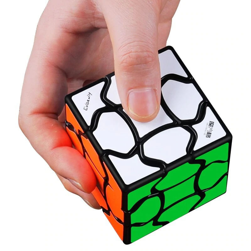 Jucarii, Copii si Bebe - Jucarii si jocuri - Jucarii & jocuri educative - Jocuri de memorie si inteligenta - Cub Magic 3x3x3 QiYi Fluffy  Speedcube, Black, 341CUB-1 - Infinity.ro