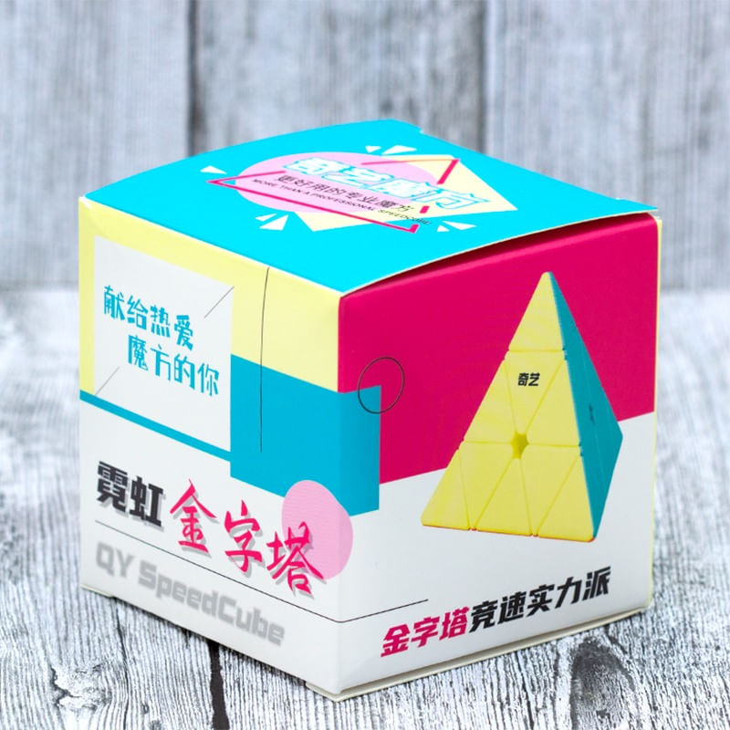Jucarii, Copii si Bebe - Jucarii si jocuri - Jucarii & jocuri educative - Jocuri de memorie si inteligenta - Cub Magic 3x3x3, QiYi Qi Ming Pyraminx Neon SpeedCube, Stickerless, 420CUB-1 - Infinity.ro