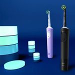 Ingrijire personala si Cosmetice - Igiena dentara - Periute de dinti electrice - Set 2 x Periuta de dinti electrica Oral-B Vitality Pro, Curatare 2D, 3 programe, 1 Incarcator, 2 Capete, Negru/Violet - Infinity.ro
