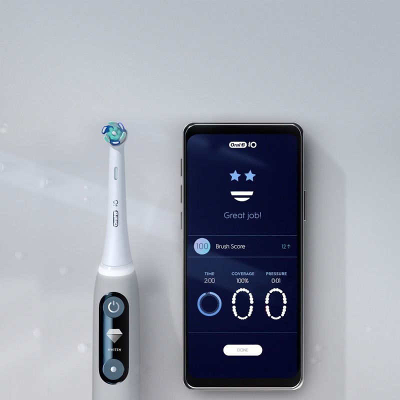 Ingrijire personala si Cosmetice - Igiena dentara - Periute de dinti electrice - Periuta de dinti electrica Oral-B iO6 cu tehnologie magnetica si micro-vibratii, inteligenta artificiala, display led - Infinity.ro