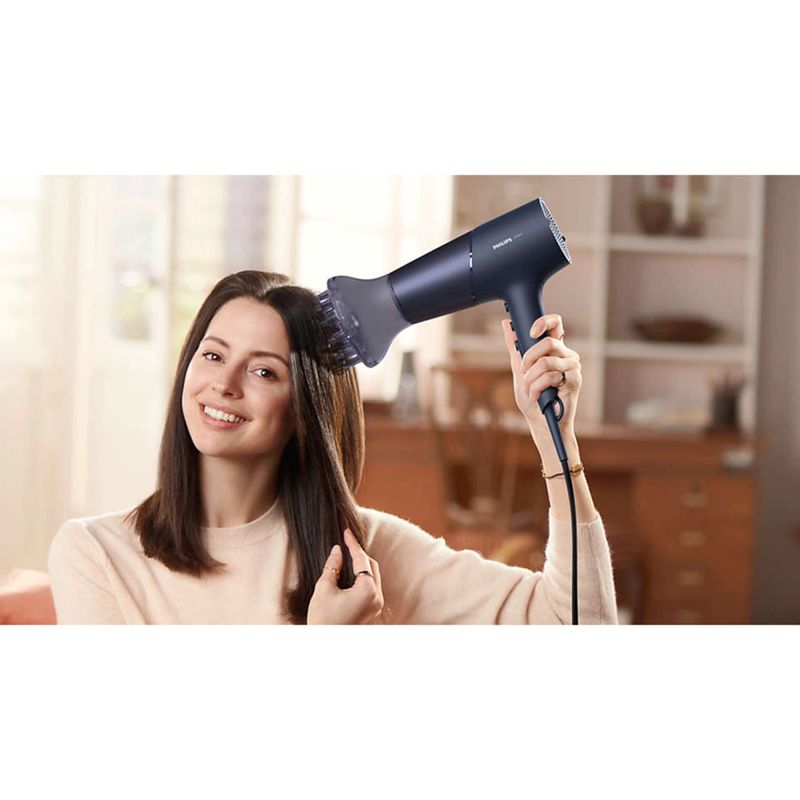 Ingrijire personala si Cosmetice - Aparate & accesorii ingrijire personala - Hair styling - Uscatoare de par - Uscator de par Philips BHD510/00, 2300W, ingrijire cu ioni, 2 setari de viteza, 3 setari de temperatura, difuzor - Infinity.ro