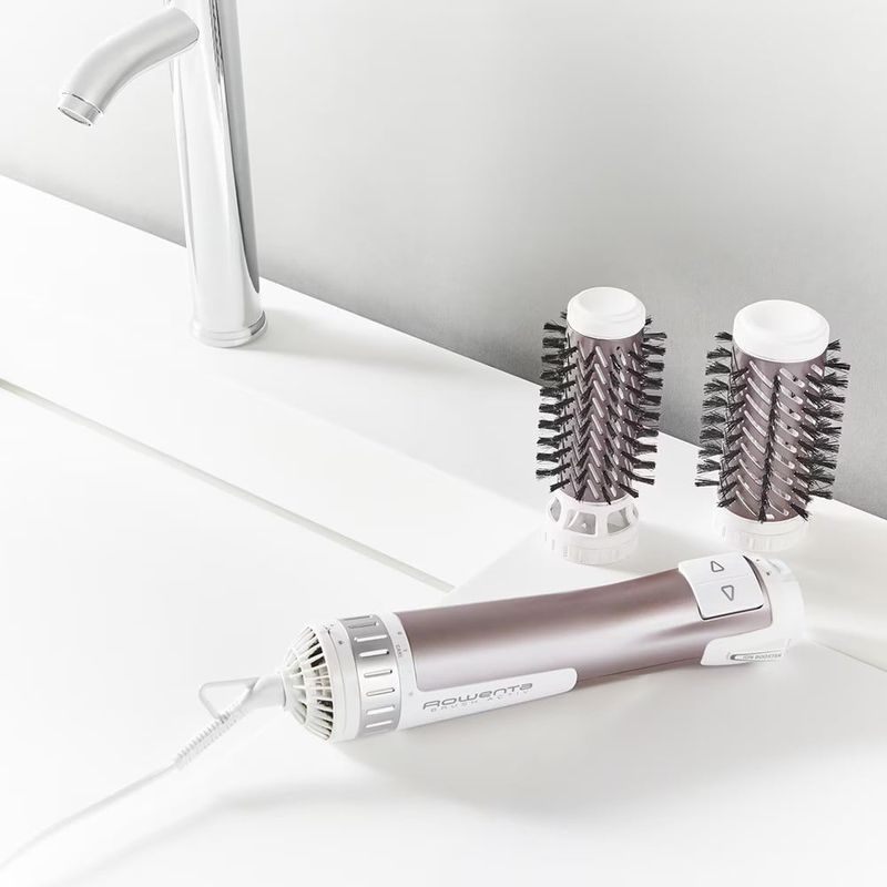 Ingrijire personala si Cosmetice - Aparate & accesorii ingrijire personala - Hair styling - Perii de par electrice - Perie rotativa Rowenta Brush Activ' Premium Care CF9540F0, 1000W, 2 trepte, 2 viteze, ionizare - Infinity.ro