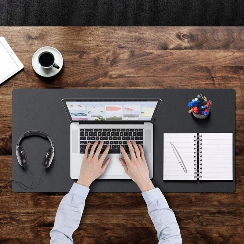 PC, gaming si accesorii - Periferice PC - Mousepad - Mousepad PROtone XXL pentru protectie birou, din piele pu, cu doua fete Gri/Negru, 90x45 cm - Infinity.ro