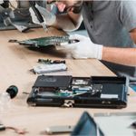 Casa si Gradina - Constructii - Scule electrice si accesorii - Pistoale de lipit - Statie de Lipit 2in1, Putere 700W + 60W, Reglare Temperatura 100°C-500°C, Ecran LCD, 3 Duze Interschimbabile - Infinity.ro