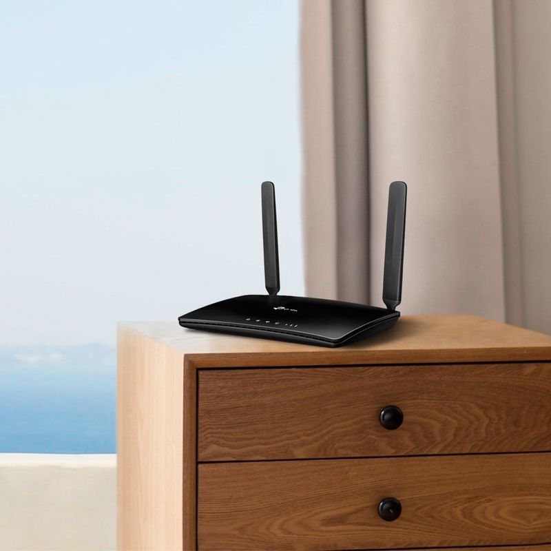 PC, gaming si accesorii - Retelistica - Wireless - Routere Wireless - Router 4G LTE TP-LINK TL-MR6400 wireless N 300 Mbps TL-MR6400 - Infinity.ro