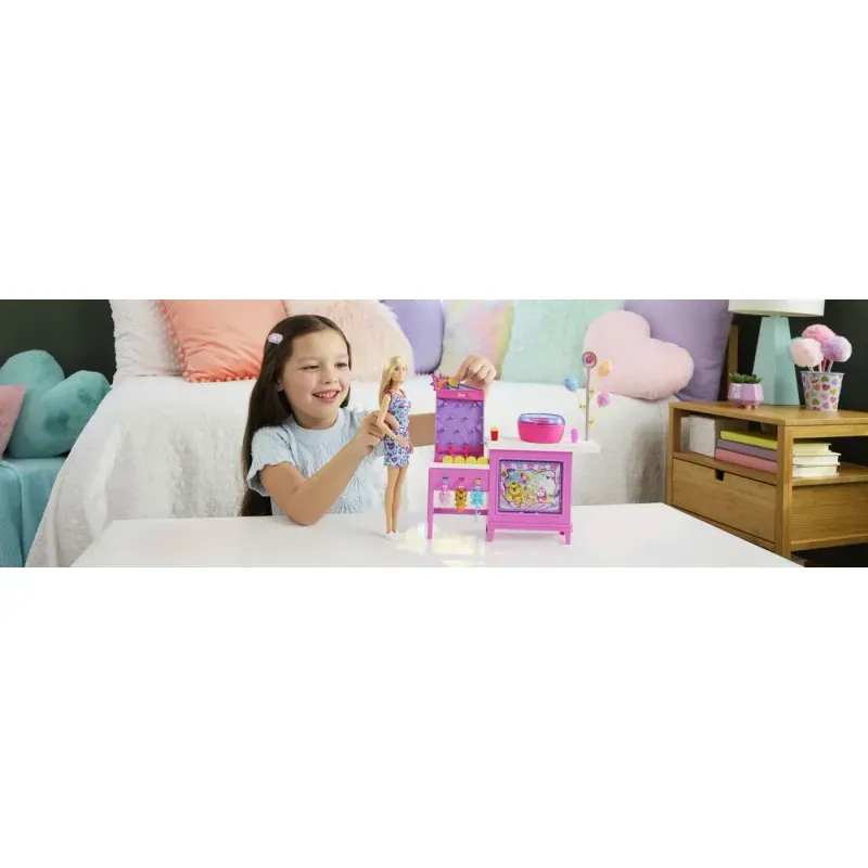 Jucarii, Copii si Bebe - Jucarii si jocuri - Papusi si accesorii - Papusi - Barbie Mysteries Detectivi Pe Plaja Set Cabina De Jocuri Si Papusa Barbie Malibu Cu Accesorii - Infinity.ro