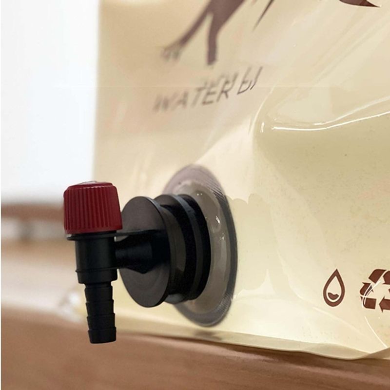 Sport si Outdoor - Camping - Accesorii camping si drumetii - Set 2 saci de apa pliabili 8L, pentru camping si calatorii, bej - Infinity.ro