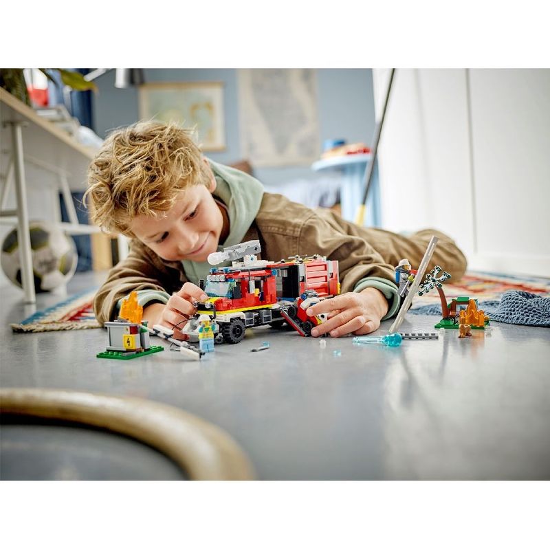 Jucarii, Copii si Bebe - Jucarii si jocuri - Seturi de constructie si cuburi - Seturi de constructie - Lego city masina unitatii de pompieri 60374 - Infinity.ro
