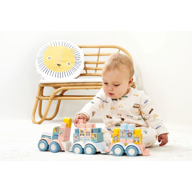 Jucarii, Copii si Bebe - Jucarii si jocuri - Seturi de constructie si cuburi - Seturi de constructie - Ecoiffier tren cu animale - Infinity.ro