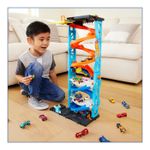 Jucarii, Copii si Bebe - Jucarii si jocuri - Vehicule si jucarii cu telecomanda - Masinute - Hot wheels city turnul de curse - Infinity.ro