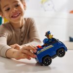 Jucarii, Copii si Bebe - Jucarii si jocuri - Vehicule si jucarii cu telecomanda - Masinute - Patrula catelusilor set vehicul de baza patrol cruiser si figurina chase - Infinity.ro