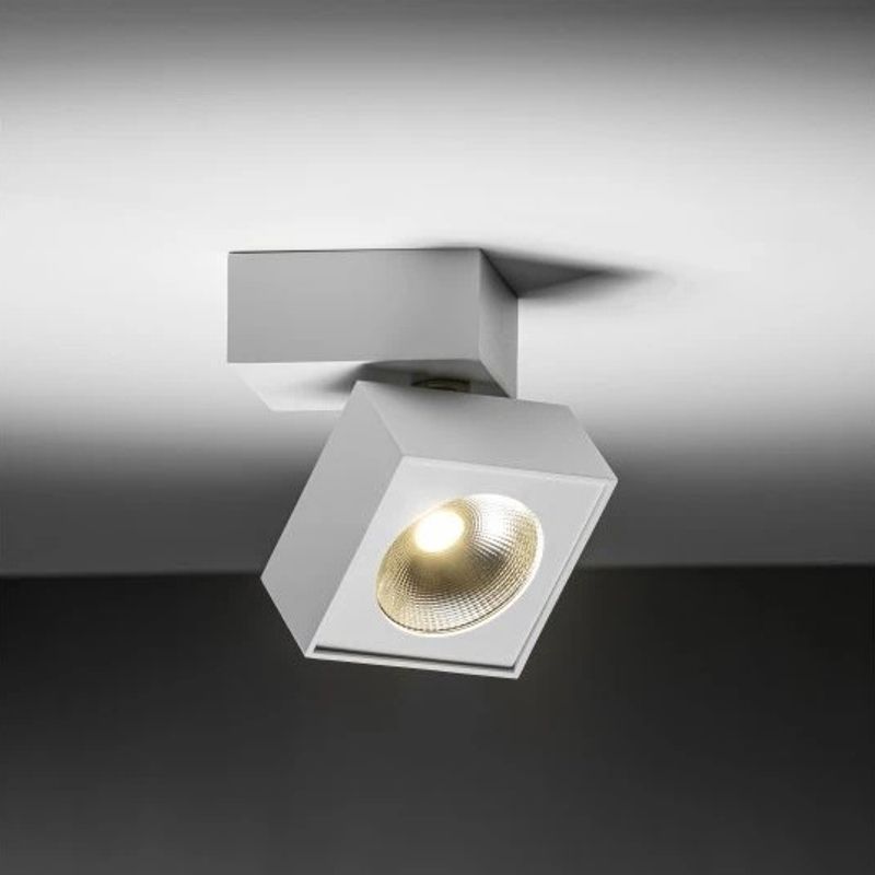Casa si Gradina - Corpuri si surse de iluminat - Plafoniere, aplice si spoturi - Spot LED 8W Aplicat, GTV, 298lm, Lumina Neutra (4000K), Alb - Infinity.ro