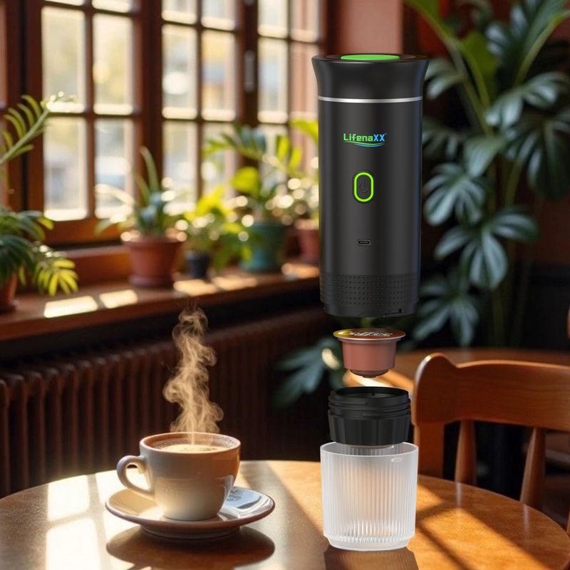 Electronice si Electrocasnice - Electrocasnice bucatarie - Preparare bauturi - Espressoare - Espresso To Go Lifenaxx LX-060, 72W, 7500 mAh, USB-C, capacitate vas/apa 120ml/60ml, Negru - Infinity.ro