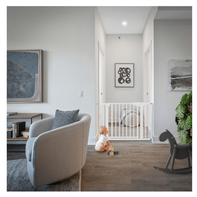 Casa si Gradina - Mobilier - Mobilier copii - Sisteme de siguranta - Poarta siguranta HappyKID Safeguard, dimensiuni ajustabile 75cm 84cm, Sistem dublu de blocare, Alb - Infinity.ro