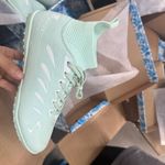 Sport si Outdoor - Echipament Sportiv - Incaltaminte sport - Ghete si bocanci - Ghete de fotbal MBrands, 8.8 cu glezna pentru teren sintetic, verde 41 - Infinity.ro