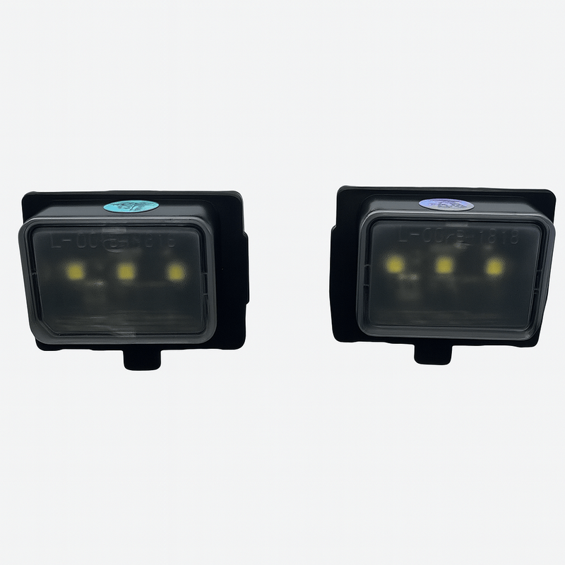 Auto si Moto - Electrice auto - Iluminare si semnalizare - Lumini ambientale - Set 2 Lampi LED Numar Inmatriculare Auto pentru Mercedes Benz, Lumina Alba 6500K, Plug & Play, CANBUS Fara Eroare - Infinity.ro