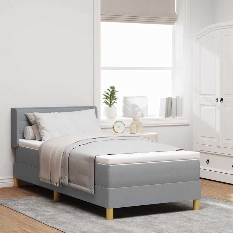 Casa si Gradina - Mobilier - Paturi si accesorii - Paturi - Pat cu Saltea cu Arcuri Gri deschis 90 x 190 cm tesatura - Infinity.ro