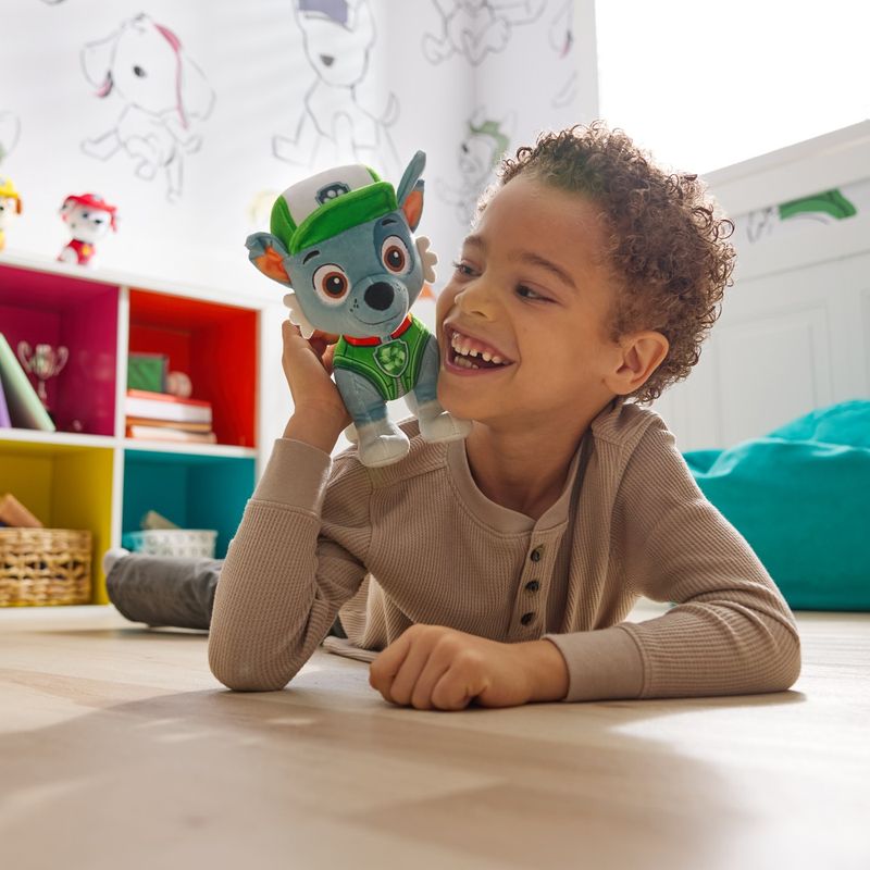 Jucarii, Copii si Bebe - Jucarii si jocuri - Jucarii de plus - Patrula catelusilor jucarie de plus rocky 17cm - Infinity.ro