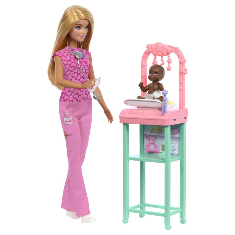 Jucarii, Copii si Bebe - Jucarii si jocuri - Papusi si accesorii - Papusi - Barbie cariere set mobilier cu papusa doctor pediatru blonda - Infinity.ro