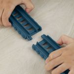 Jucarii, Copii si Bebe - Jucarii si jocuri - Vehicule si jucarii cu telecomanda - Masinute - Thomas set de constructie ridica si incarca marfa cu diesel - Infinity.ro