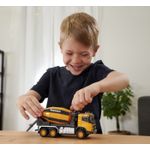 Jucarii, Copii si Bebe - Jucarii si jocuri - Vehicule si jucarii cu telecomanda - Masinute - Majorette volvo betoniera 19cm - Infinity.ro