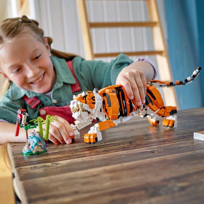 Jucarii, Copii si Bebe - Jucarii si jocuri - Seturi de constructie si cuburi - Seturi de constructie - Lego creator maretul tigru 31129 - Infinity.ro