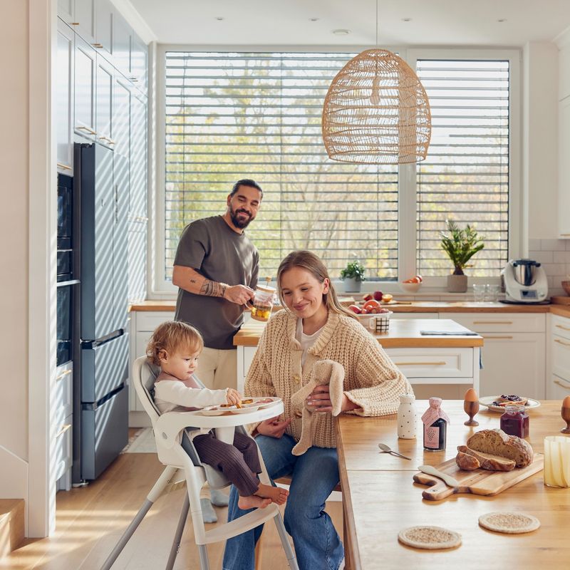 Jucarii, Copii si Bebe - Hrana si alaptare - Biberoane, suzete si accesorii hranire - Articole hranire bebelusi - Scaun de masa Kinderkraft dinnly, grey - Infinity.ro