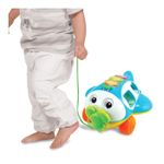 Jucarii, Copii si Bebe - Jucarii si jocuri - Jucarii bebelusi - Jucarii interactive bebelusi - Winfun jucarie de tras avion cu activitati - Infinity.ro