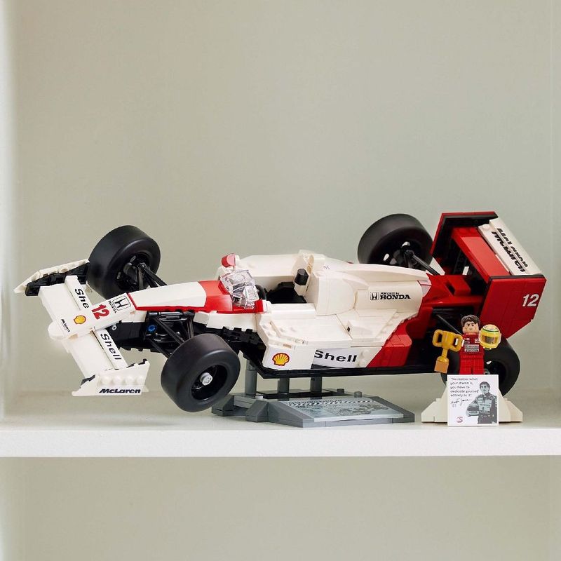 Jucarii, Copii si Bebe - Jucarii si jocuri - Seturi de constructie si cuburi - Seturi de constructie - Lego icons mclaren mp4/4 si ayrton senna 10330 - Infinity.ro