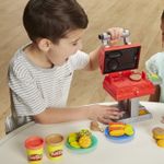 Jucarii, Copii si Bebe - Jucarii si jocuri - Jucarii & jocuri educative - Pasta, lut si nisip modelabil - Play-doh set gratar cu forme si stampile - Infinity.ro
