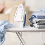 Casa si Gradina - Electrice - Accesorii electrice - Prelungitoare, triple, fise - Prelungitor electric 3m 6x Priza Schucko,  alb, cu protectie pentru copii, cu intrerupator - Infinity.ro