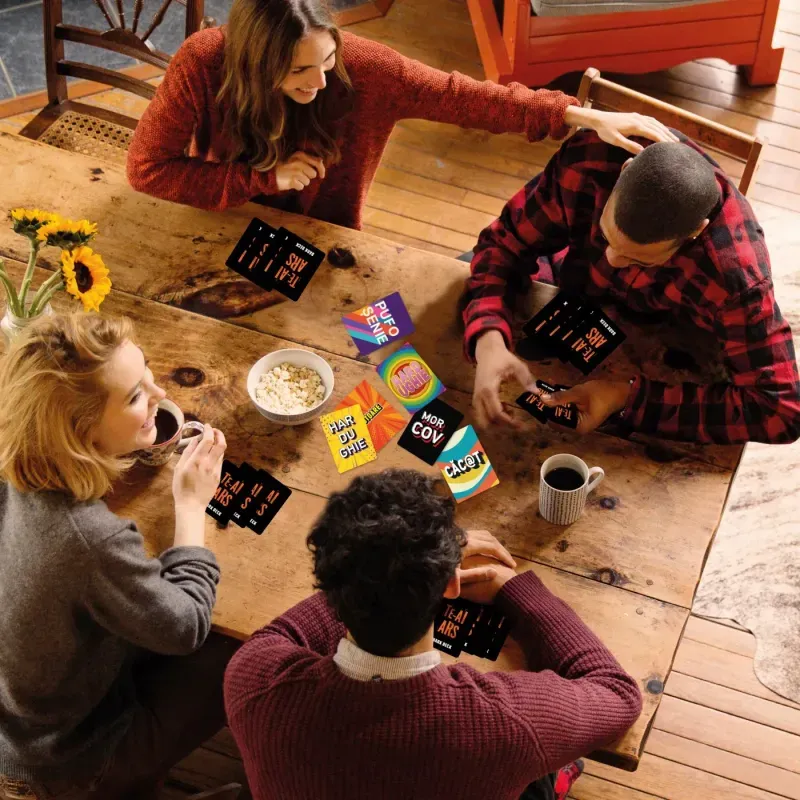 Jucarii, Copii si Bebe - Jucarii si jocuri - Jocuri si puzzle - Jocuri de societate - Joc De Carti Dark Deck Te-ai Ars - Infinity.ro