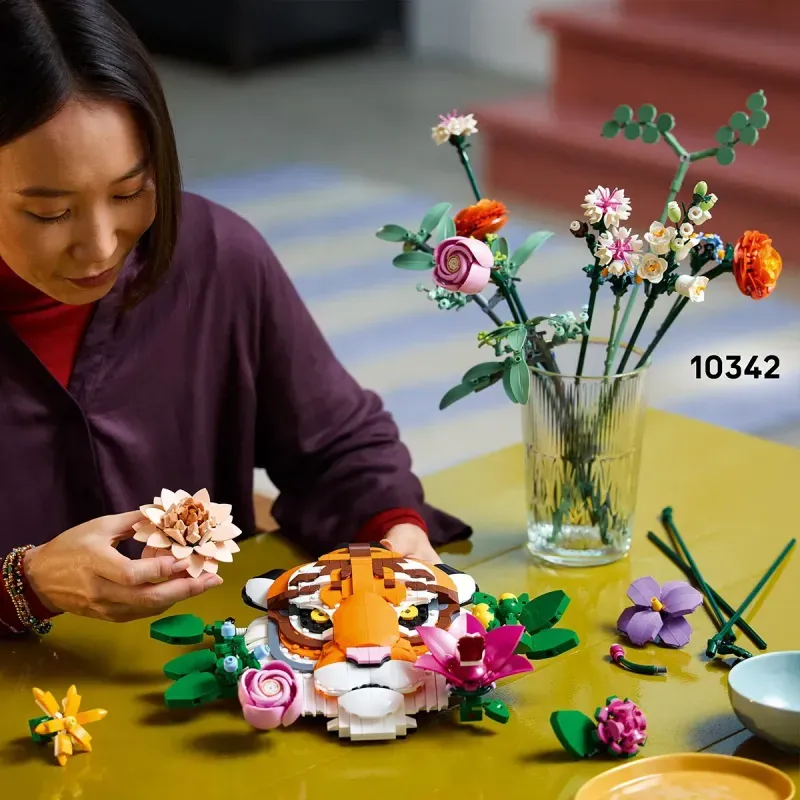 Jucarii, Copii si Bebe - Jucarii si jocuri - Seturi de constructie si cuburi - Seturi de constructie - Lego Art Colectia De Fauna Tigru 31217 - Infinity.ro